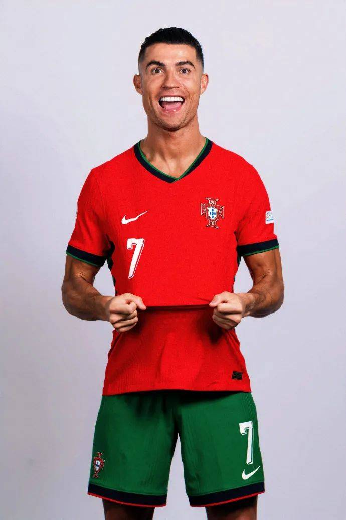 德天空：斯图加特有意皇马前锋贡萨洛，已进行过谈判（德天空：斯图加特有意引进皇马前锋贡萨洛，谈判已展开）