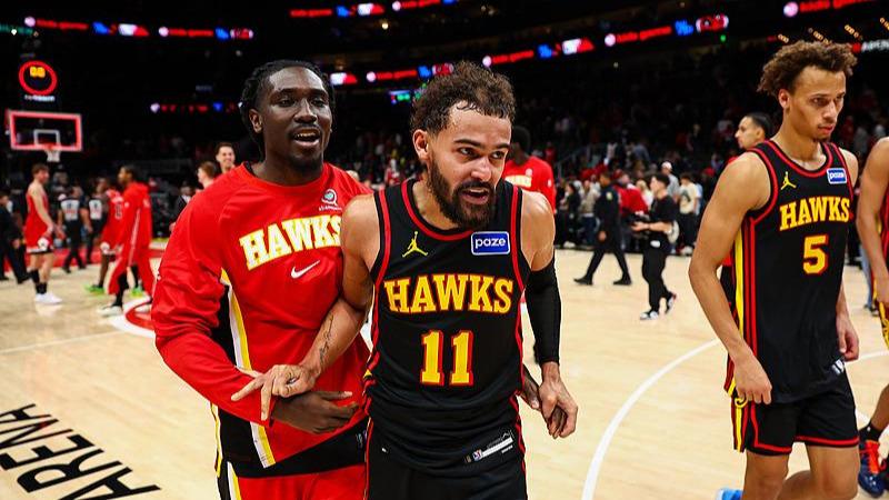 逼抢一旦成功就是快攻（逼抢得手即刻反击）