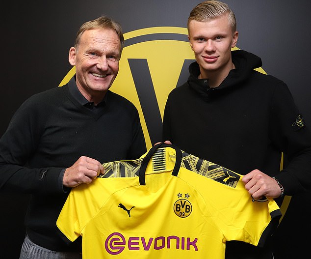 邮报：热刺冬窗将关注DV9，也可能引进世界级门将提升实力