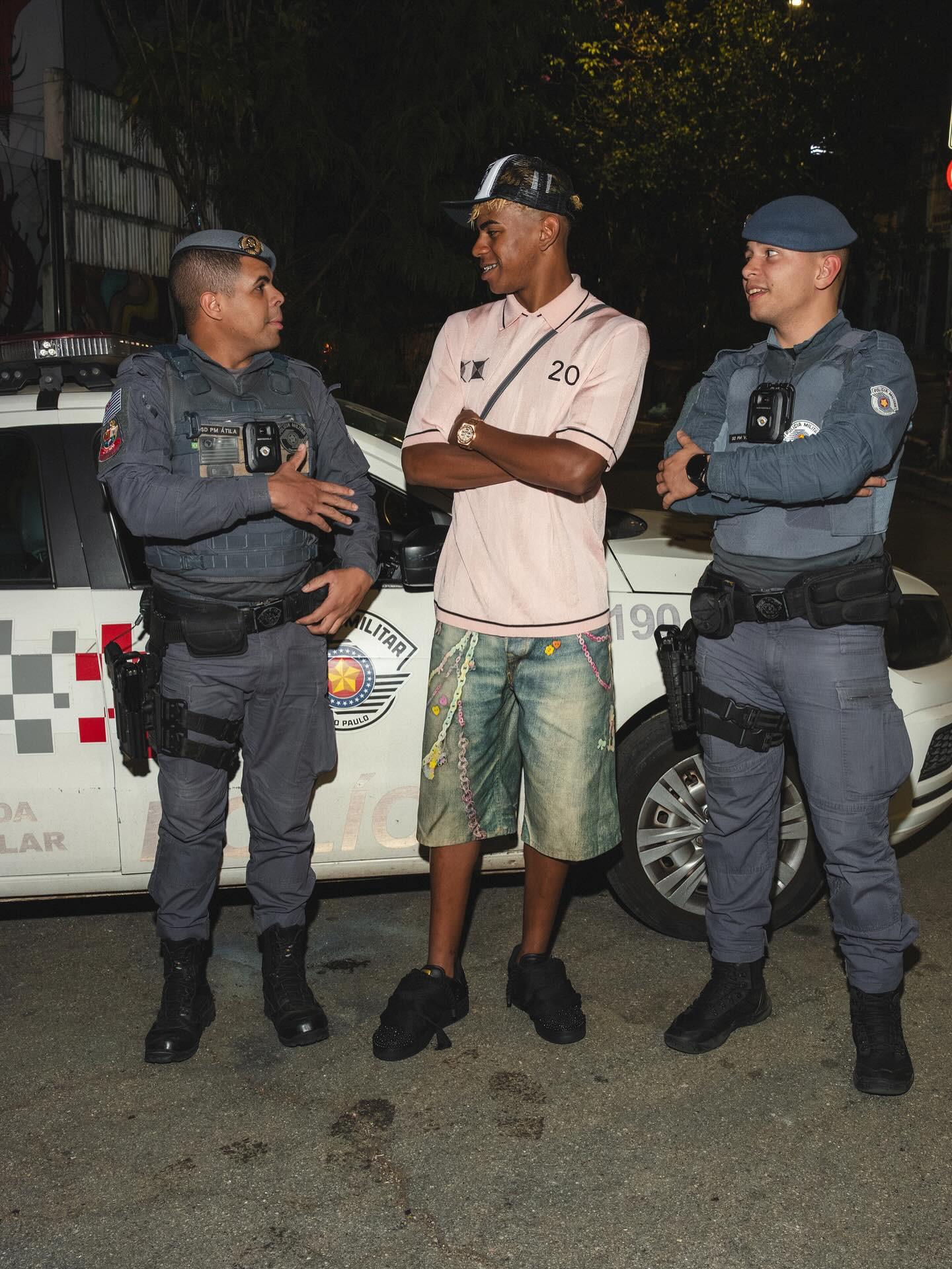 皇马2025年售出超过300万件球衣，为全球足球俱乐部第一（2025年皇马球衣销量突破300万件，全球俱乐部销量第一）