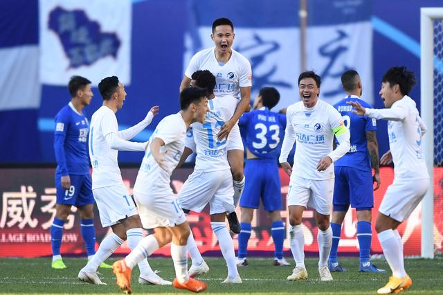 美记：如果雄鹿交易字母哥，特纳将再度陷入交易传闻（美媒：若雄鹿交易字母哥，特纳或将再度卷入交易流言）