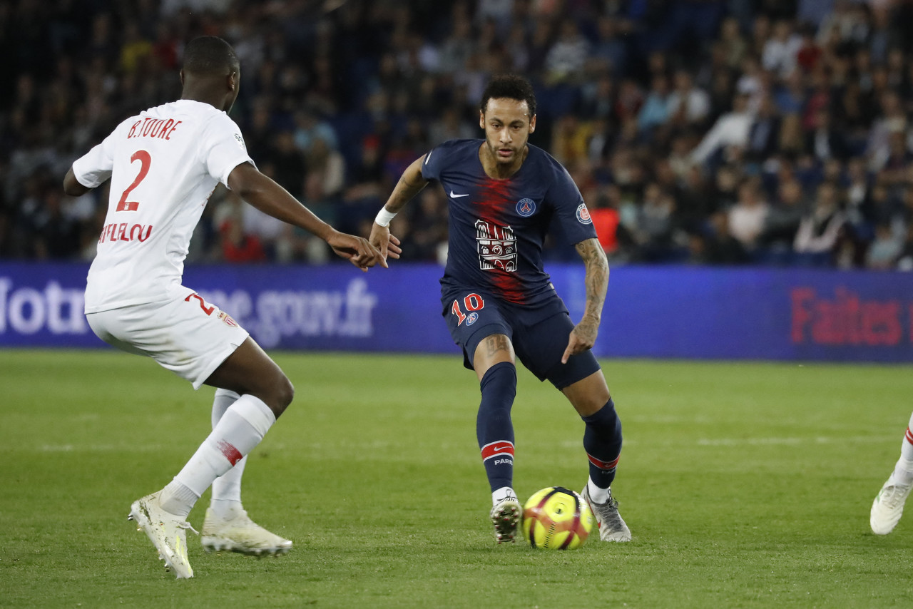 战车轰鸣！德国第21次晋级世界杯正赛，此前夺得4冠4亚4季（德国队第21次闯入世界杯正赛，历史战绩4冠4亚4季）