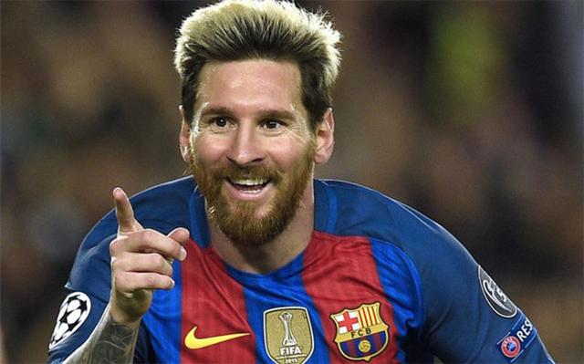 特尔施特根社媒晒恢复训练照片：很高兴归队（特尔施特根社媒晒康复训练照：喜迎归队）