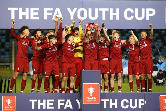 传闻：切尔西和阿森纳领跑马赛前锋罗比尼奥-瓦斯争夺战（据称切尔西与阿森纳领跑马赛前锋罗比尼奥-瓦斯争夺战）