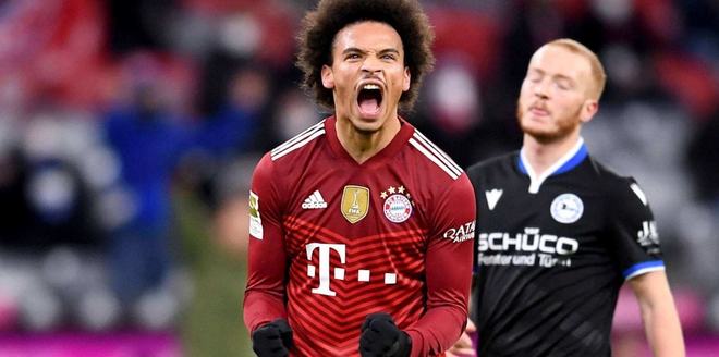 客战多特蒙德贡献帽子戏法+绝平，昂达夫当选全场最佳球员（客场对阵多特上演帽子戏法并补时扳平，昂达夫荣膺全场最佳）