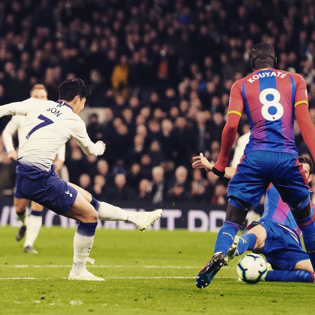 浙江队长比佩尼亚更香！大连别签长约了 弗兰克：首选中超 我的自律与生俱来（弗兰克称首选中超、自律天成；浙江队长力压佩尼亚，大连慎签长约）