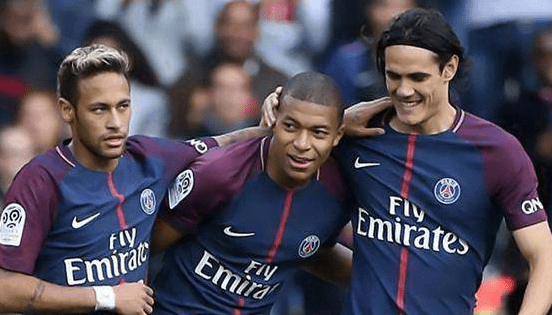 【头条】阿莱斯·奥帕特尔尼主场登顶环球马术冠军赛布拉格季后赛1.45米争时赛（【头条】阿莱斯·奥帕特尔尼主场加冕，夺得环球马术冠军赛布拉格季后赛1.45米计时赛冠军）