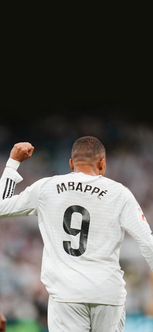 官方：22岁墨西哥中场纳赫拉租借加盟马竞，将先效力于B队（官宣：马竞租借签下22岁墨西哥中场纳赫拉，先随B队效力）