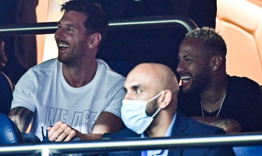 对阵阿拉维斯双响，奥尔莫时隔超过一年再次梅开二度（时隔一年多，奥尔莫对阵阿拉维斯再度独中两元）