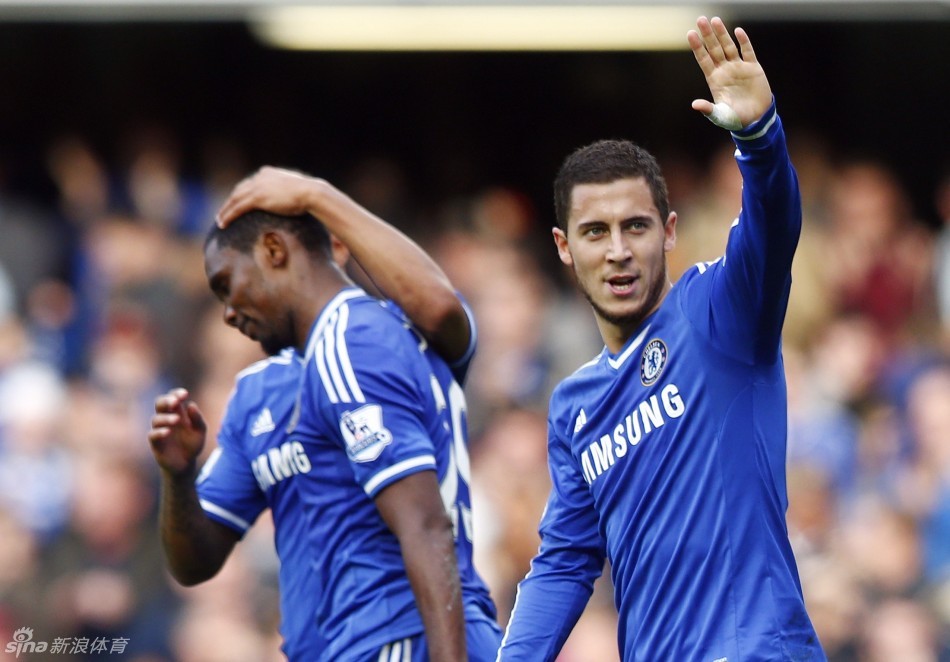 意甲三分制时代，斯帕莱蒂是第二位率队参加过三大德比的主帅