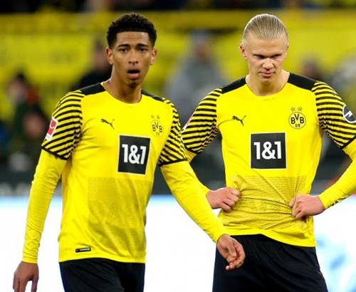 太阳队记：狄龙与裁判对峙使用不当言语，罚款35000美元（太阳随队记者：狄龙因与裁判争执出言不当，被罚3.5万美元）