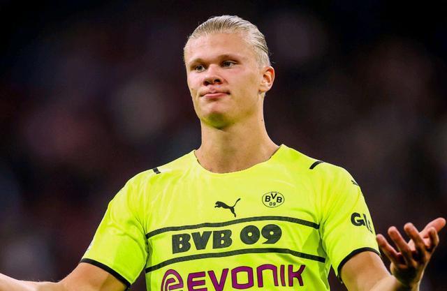 欧冠半场：马尤鲁失良机，巴黎暂0-0毕尔巴鄂竞技（欧冠半场战报：马尤鲁浪费良机，巴黎暂与毕尔巴鄂0-0互交白卷）